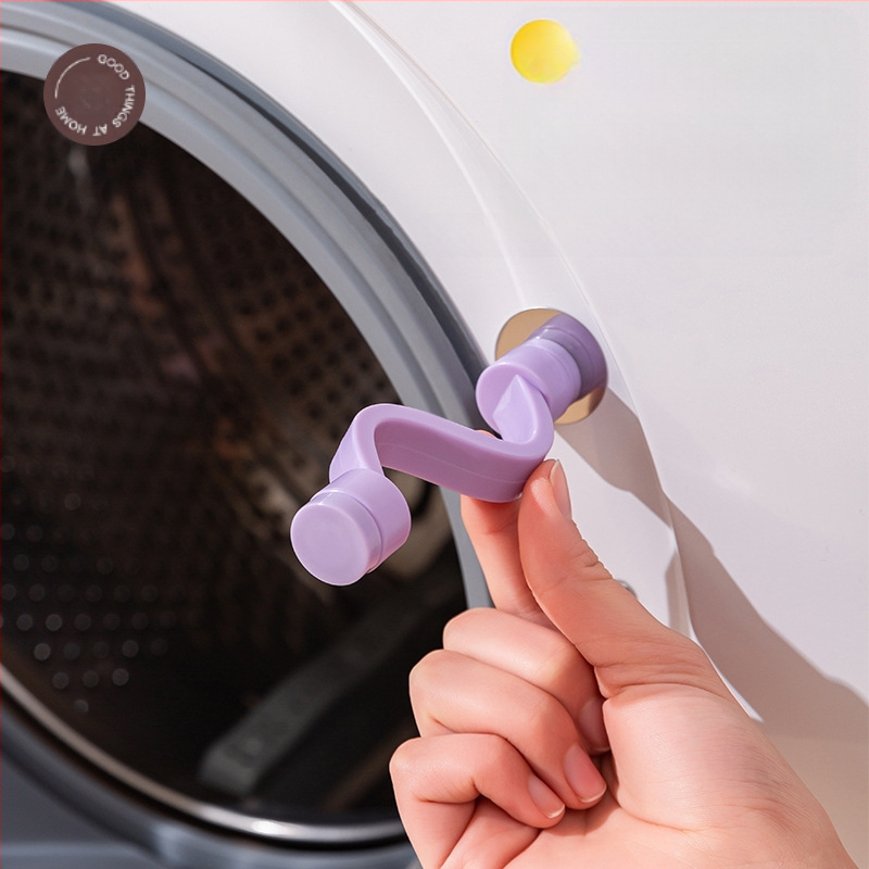 Fiksuojantis sagtas priekinio įkrovimo skalbimo mašinoms – neslidus plastikinis dizainas, šiuolaikiškas paprastumas