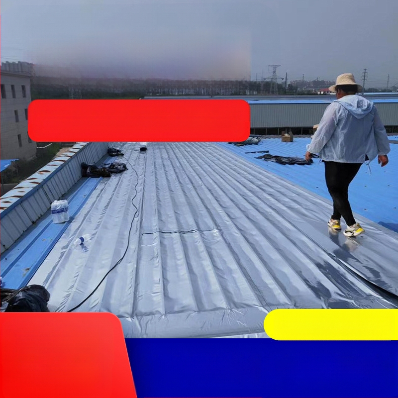 Pašlīmējoša hidroizolācijas membrāna — TPU polimēru savienojums SBS; ūdensizturība 0,3 MPa; locīšanas izturība 200; spriegojuma izturība 250; izturība pret izstiepšanos 400; plīsuma izturība 400