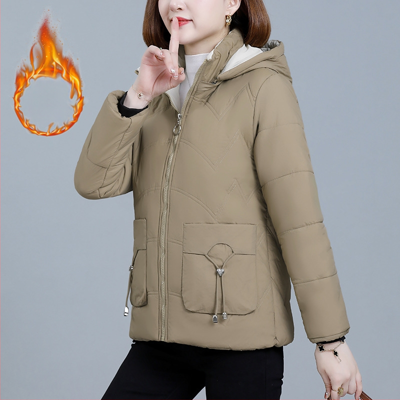 Moteriška trumpa medvilninė striukė su fleece įdėklu, žiemai 2024, laisva kirpimo, gobtuvas, užtrauktukas