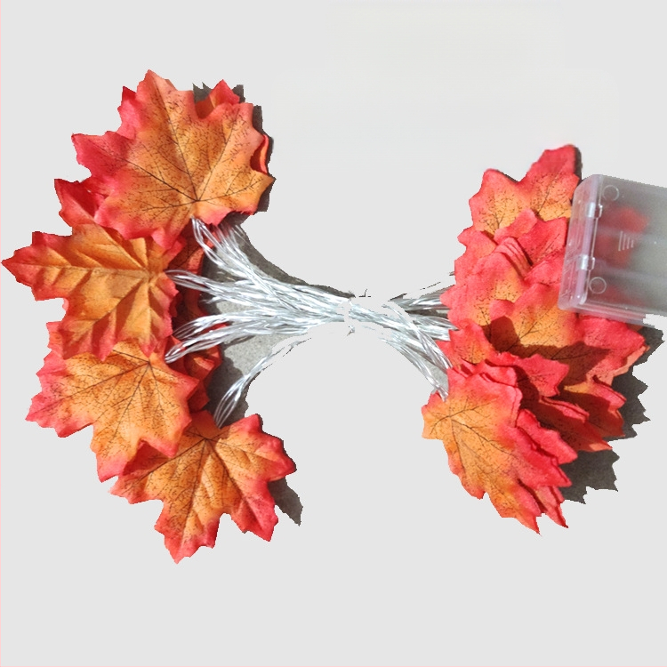 LED гирлянди във формата на кленов лист с USB кутия за батерии за външна употреба, 4.5V, IP44