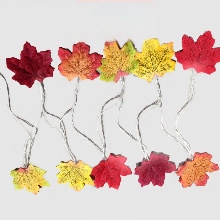 LED гирлянди във формата на кленов лист с USB кутия за батерии за външна употреба, 4.5V, IP44