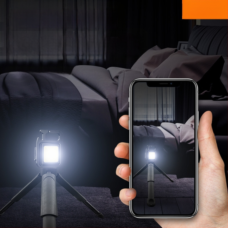 Фенерче за ключодържател – презареждаем, ултраярък за външни условия, компактна къмпинг лампа; COB светодиод, 3.7V, 10W, натисков превключвател