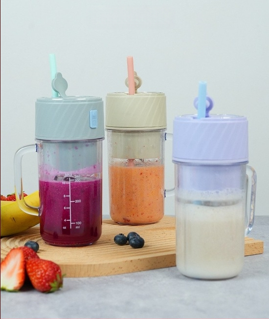 Nešiojamas įkraunamas sulčių spaudimo prietaisas su skaitmeniniu ekranu, 18000 rpm, 50 W, talpa 400 ml