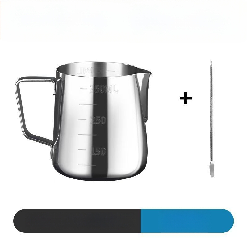 Latte art kanne iš nerūdijančio plieno su matavimo skale ir smaigiu snapu