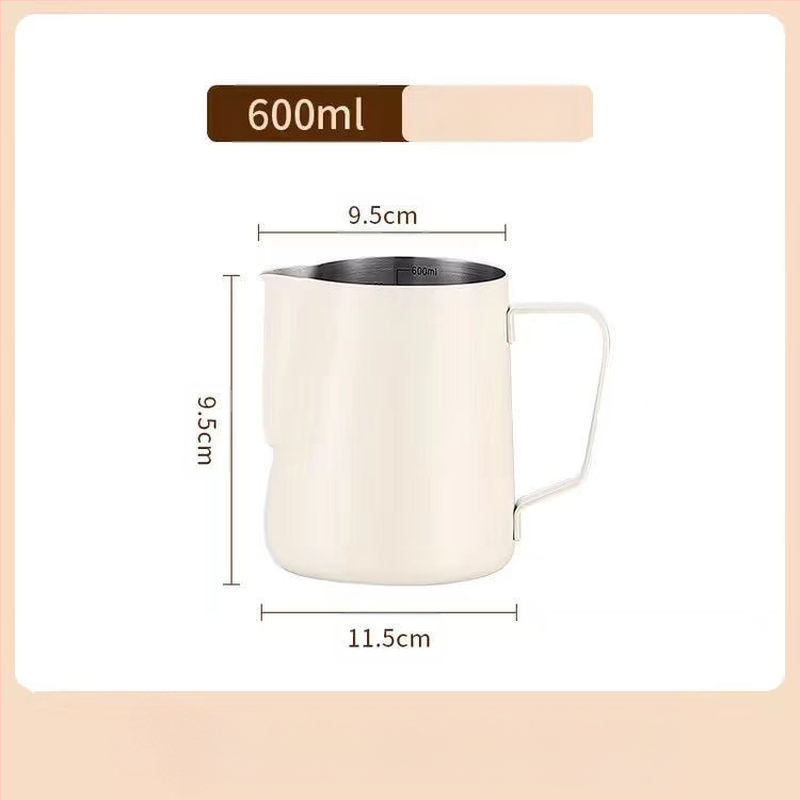 Latte art indas su matavimo skale ir siauru išpylimu