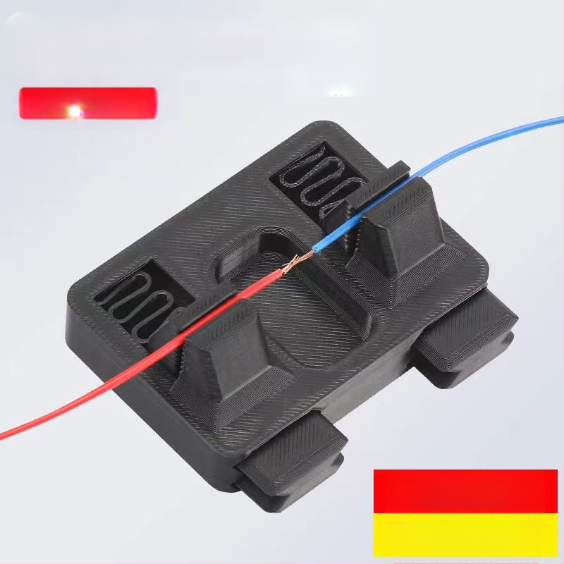 Elektroninių laidų litavimo laikiklis ir litavimo įrenginio laikiklis grandinių remontui