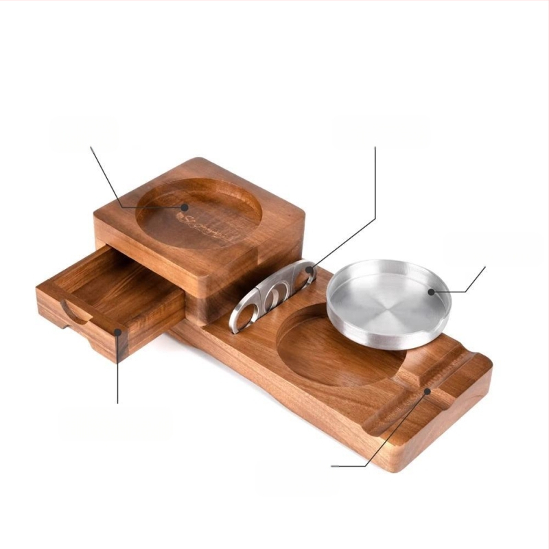 Τασάκι πούρων, ξύλινο με θήκη για ποτήρι ουίσκι, μεταλλικό συρτάρι με αυλάκι και κοπτικό για πούρα