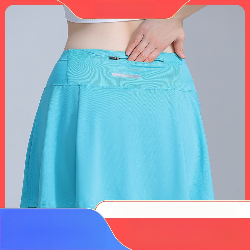 Suknja, jednobojna, ljetna poliester tkanina, pogodna za trčanje i stolni tenis/badminton.