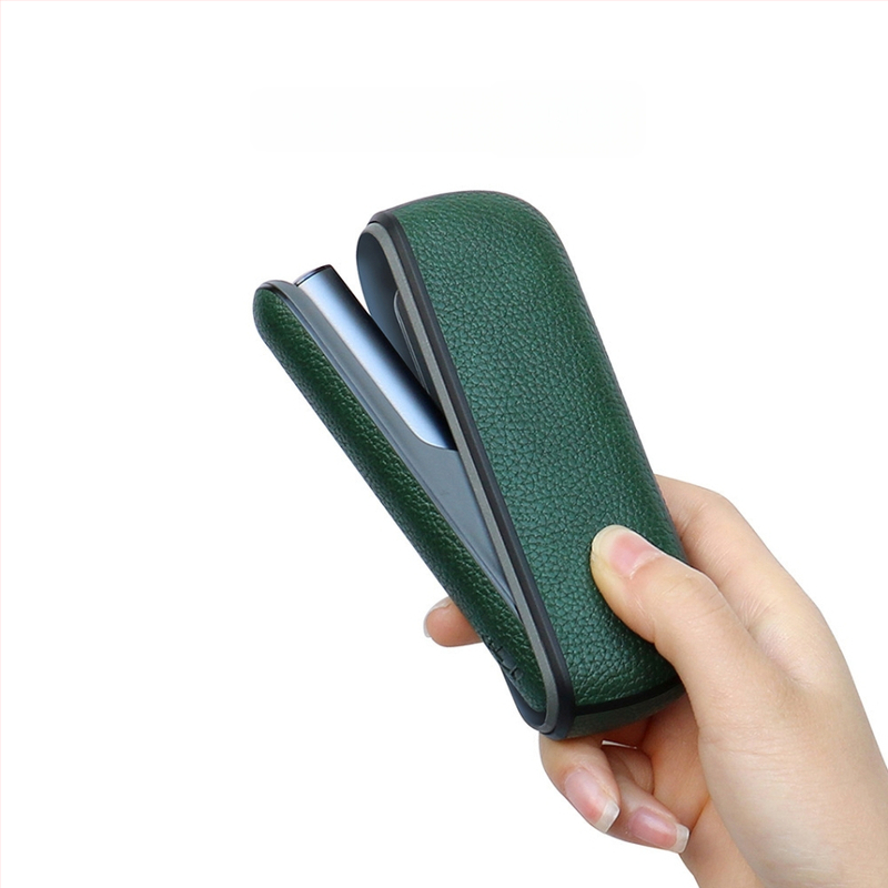 PU+PC калъф за IQO ILUMACASE, декоративна повърхност с логото, възможност за персонализация, стил модерен минималистичен