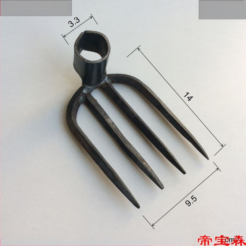 Χειροποίητη σφυρηλατημένη κεφαλή τεσσάρων δοντιών για κήπο και φάρμα, σιδερένιο