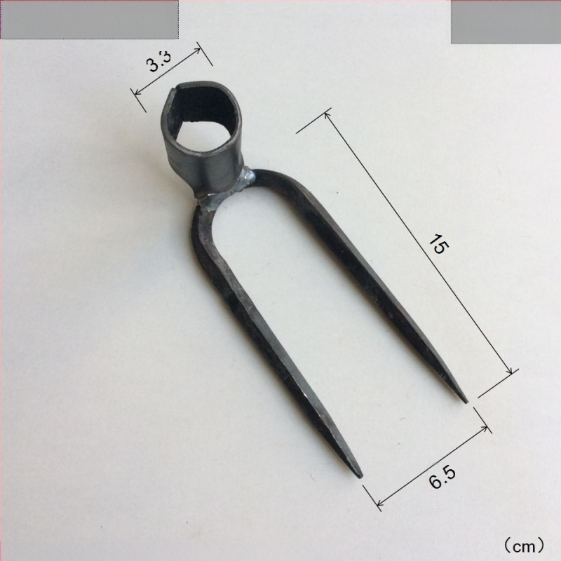 Χειροποίητη σφυρηλατημένη κεφαλή τεσσάρων δοντιών για κήπο και φάρμα, σιδερένιο