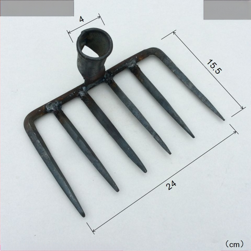 Χειροποίητη σφυρηλατημένη κεφαλή τεσσάρων δοντιών για κήπο και φάρμα, σιδερένιο