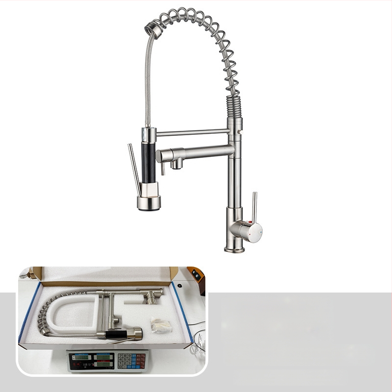 Kuhinjski faucet s izvlačnim crijevom i oprugom, topla i hladna voda, 360° okretna mlaznica