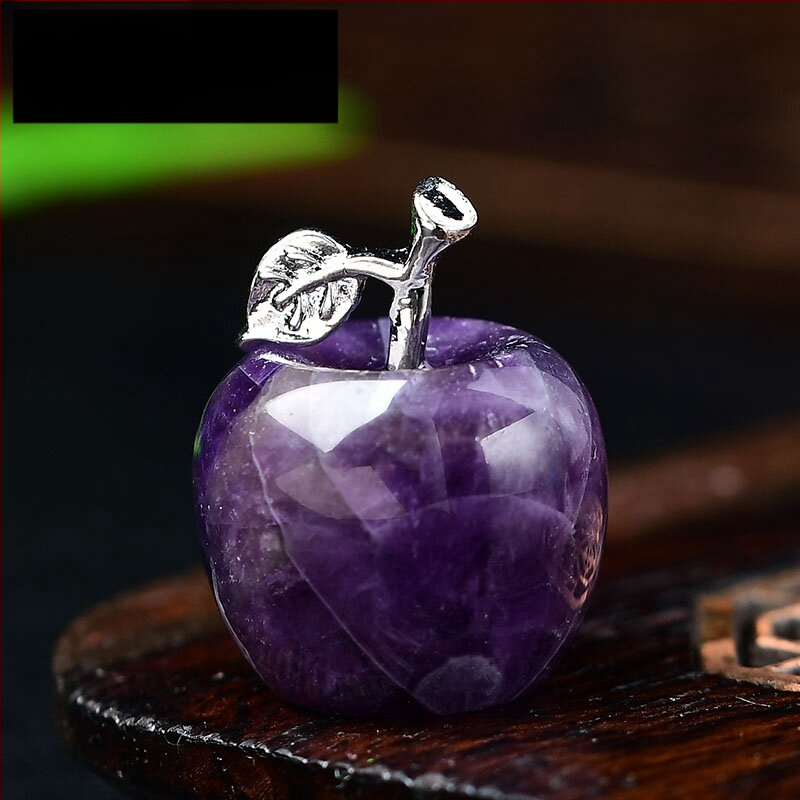 Krištolo obuolio formos akmens dekoracija su plokščią deimantinę bazę, itin plonas stilius, grandininis raštas