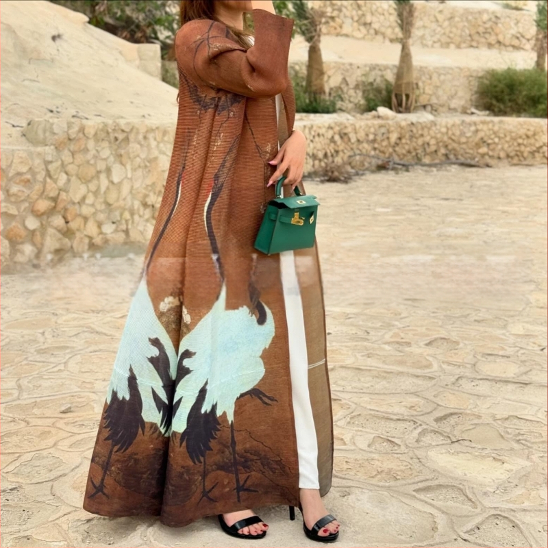 Plisuota moterų abaja su spausdintu raštu, laisvas kirpimas, ilgas rankovės, ilgas ilgis, poliesteris