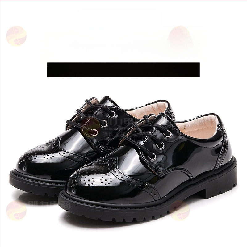 Laste nahast tantsukingad poissidele, Briti stiil, Velcro kinnitamine, TPR tald, lateksist sisetald, pigskin vooder