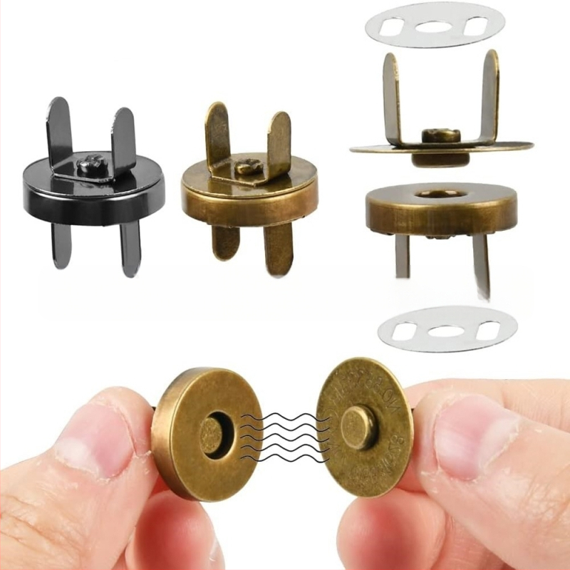 Magnėtinė sagtis krepšiams — magnetinis mechanizmas, konstrukcija: magnetinė sagtis, taikymas: kuprinės, krepšiai, užuolaidos, rankdarbiai, drabužiai, odiniai gaminiai. Prekės ženklas: Return to Sail.