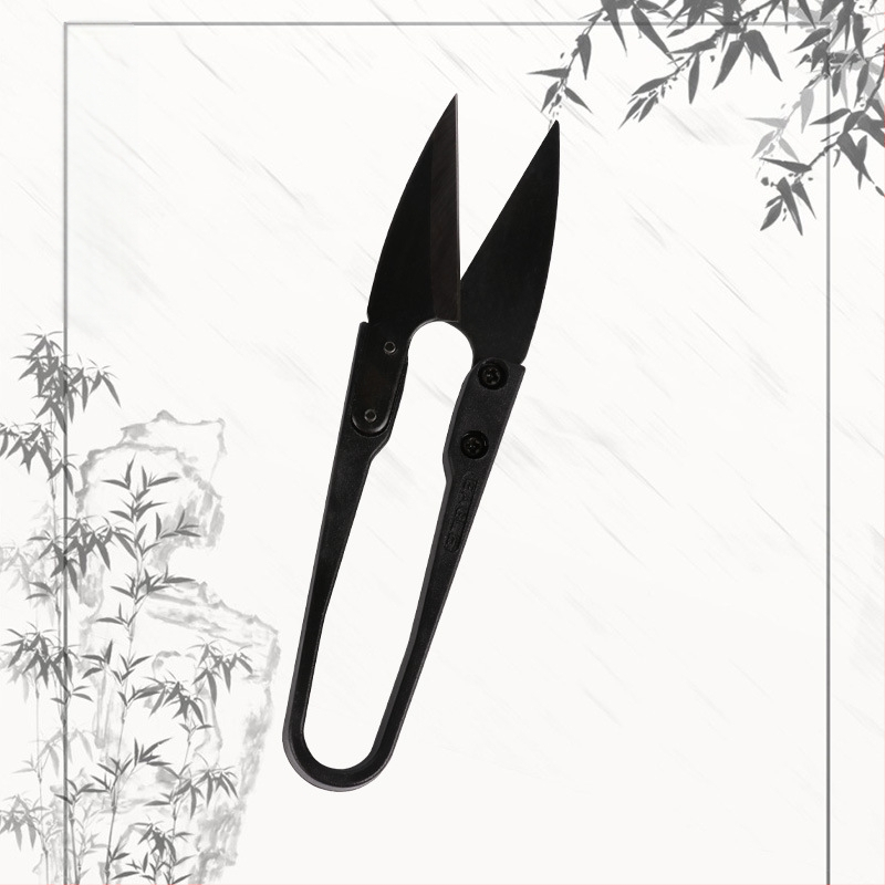 Eagle prekių siūlių žirklės – V tipo ašmenys, aukšto anglies plienas, TPR rankena, subtilus poliravimas