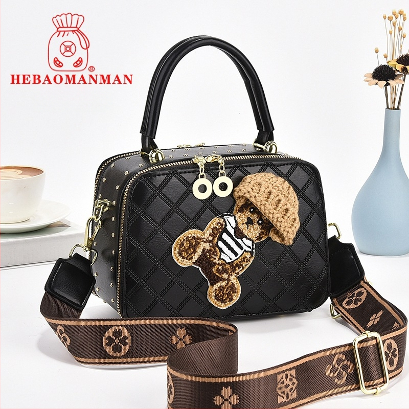 Дамска чанта през рамо PVC, малка квадратна чанта с цип и подплата от памук, Пролет 2024