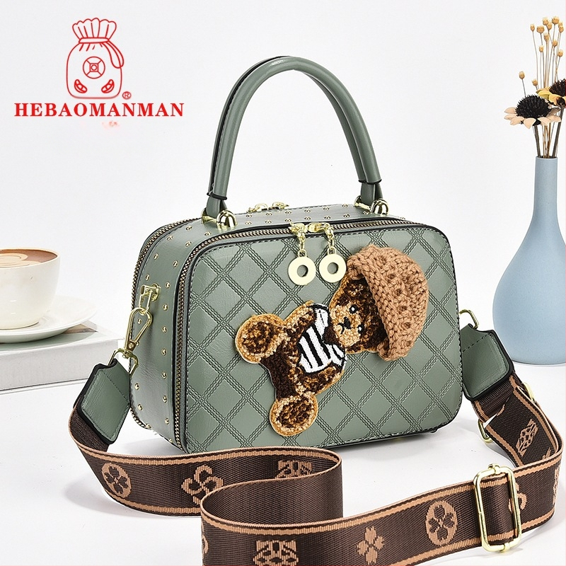 Дамска чанта през рамо PVC, малка квадратна чанта с цип и подплата от памук, Пролет 2024