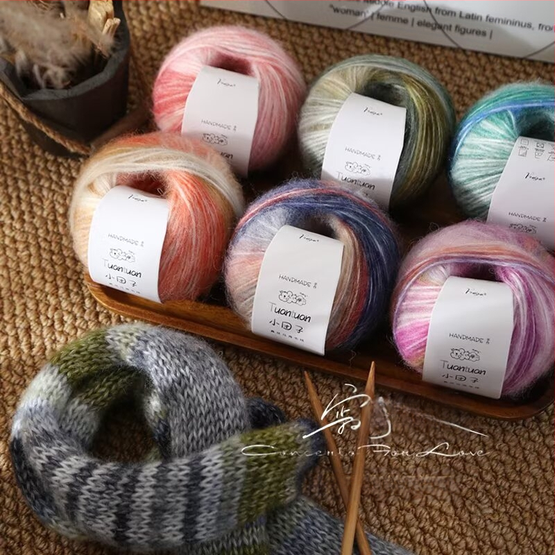 Mohair vilnų rinkinys, worsted siūlų forma, skirta audimui