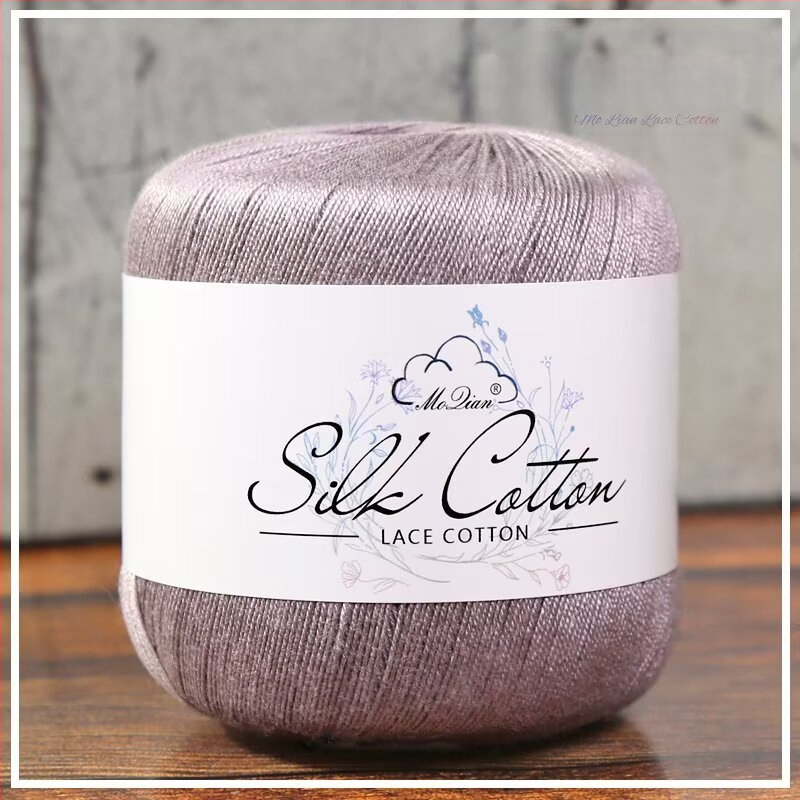 Dadi siūlai rankdarbiams — worsted, grupinis siūlas, šukuotas