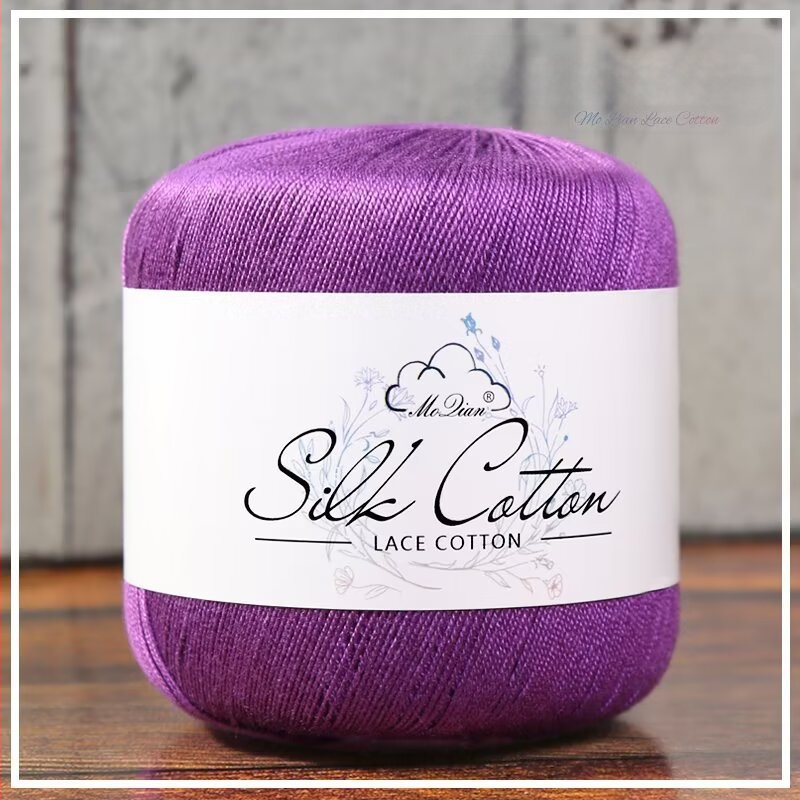 Dadi siūlai rankdarbiams — worsted, grupinis siūlas, šukuotas