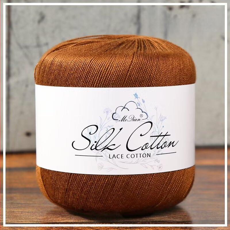 Dadi siūlai rankdarbiams — worsted, grupinis siūlas, šukuotas