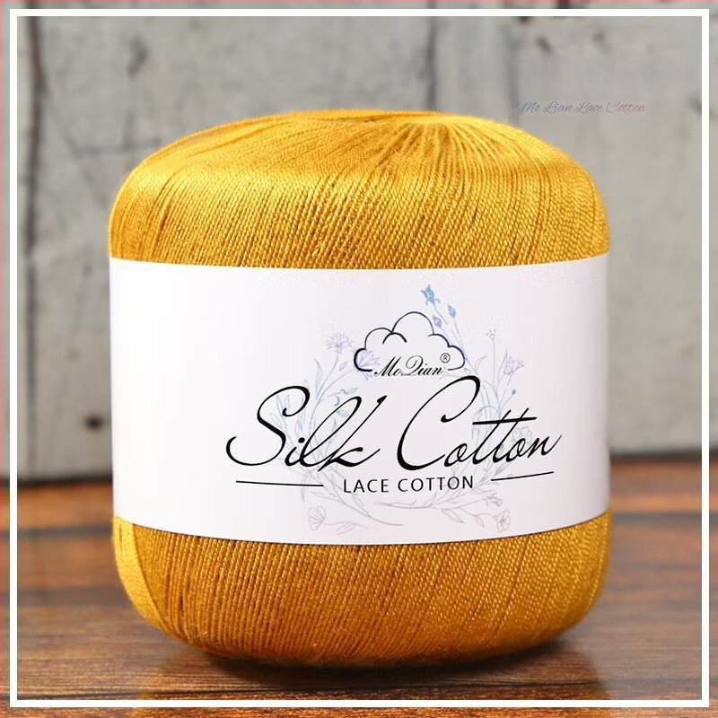 Dadi siūlai rankdarbiams — worsted, grupinis siūlas, šukuotas