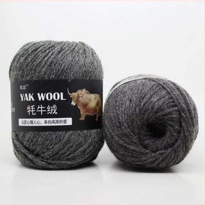 Yak velvet 3-siūlų vilnos siūlai rankdarbiams mezgimui ir mezgimui su mezgikliu, worsted spun, ritinėliuose