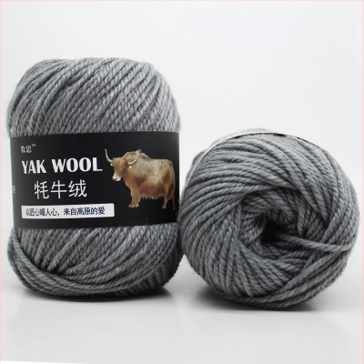 Yak velvet 3-siūlų vilnos siūlai rankdarbiams mezgimui ir mezgimui su mezgikliu, worsted spun, ritinėliuose