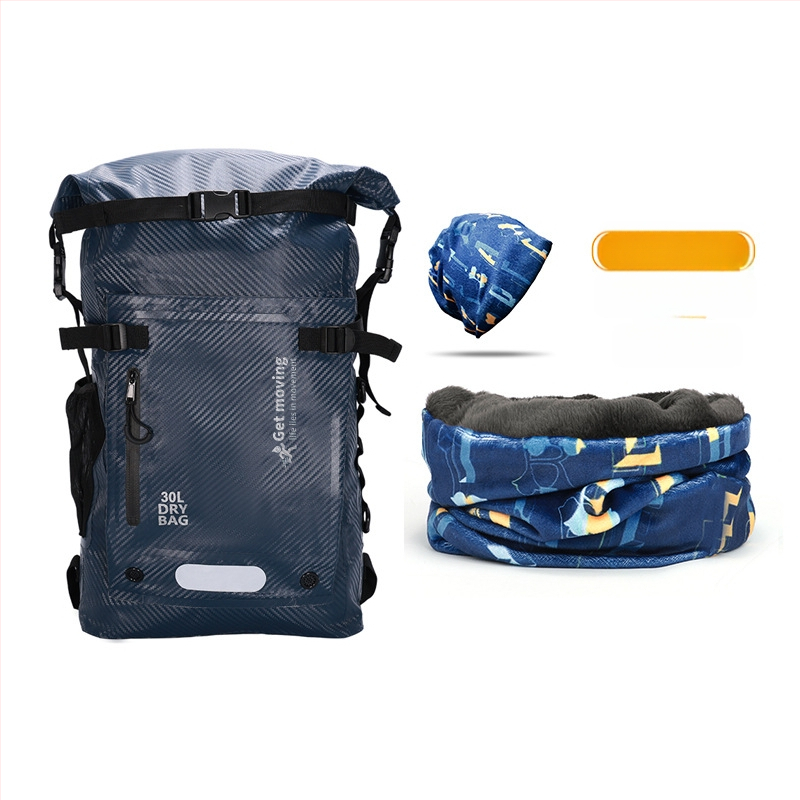 30L vandeniui atspari kuprinė iš anglies pluošto, su sausai–drėgnai atskyrimu ir keliomis kišenėmis