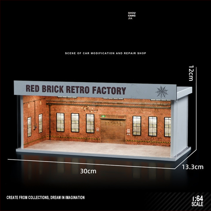 1:64 mēroga auto modelis izstādīšanai PVC kastē ar garāžas ainu un apgaismojumu; montāža nepieciešama; pielāgojams pēc zīmējumiem