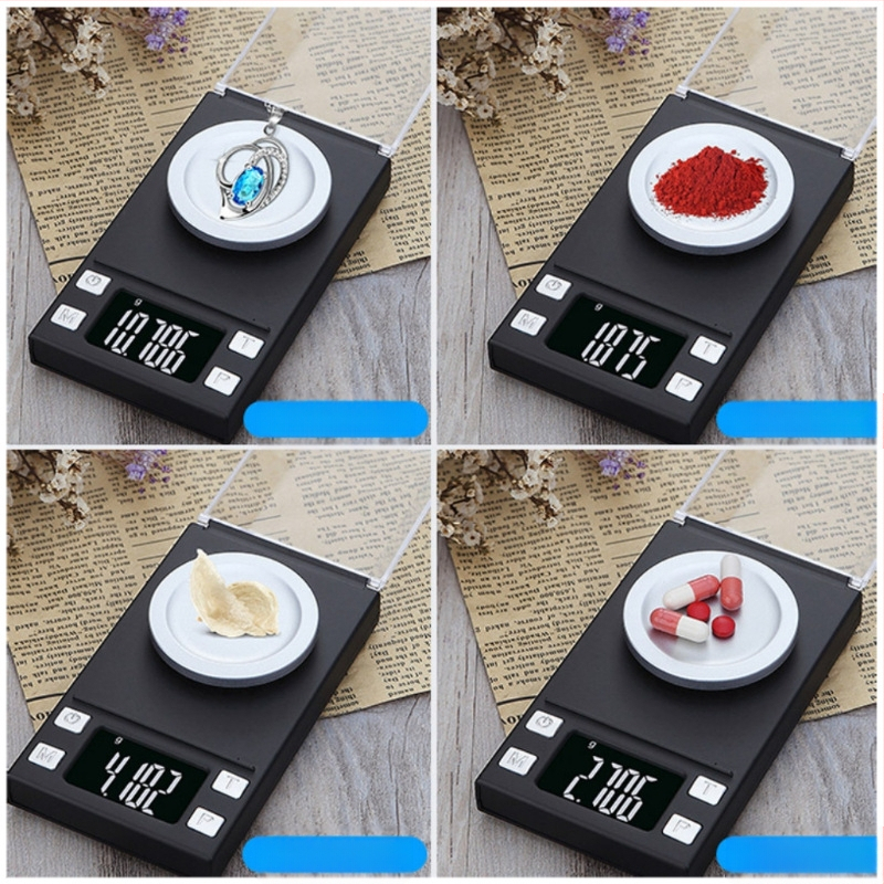 Mažas elektroninės juvelyrinių papuošalų svarstyklės, aukšta tikslumas 0.001 g, modelis 118; svėrimo diapazonai 20 g/0.001 g, 50 g/0.001 g, 100 g/0.001 g; elektroninis matavimo metodas; maitinamas dviem AAA baterijomis.