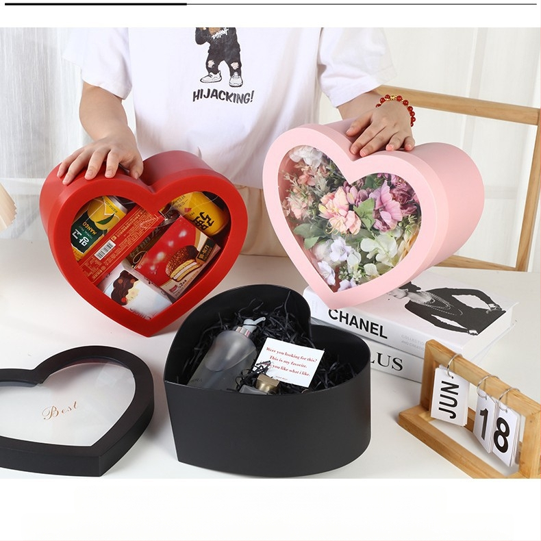 Širdies formos gėlių dovanos dėžutė su dviem skyreliais ir skaidriu langu, iš plastiko, su šilumos įspaudu, tolerancija ±5 mm