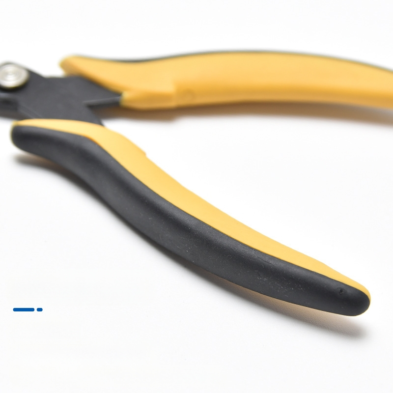 Клещи за ремонт на мобилни телефони, модел TR-25, стомана 65Mn, челюсти с дебелина 2,5 мм
