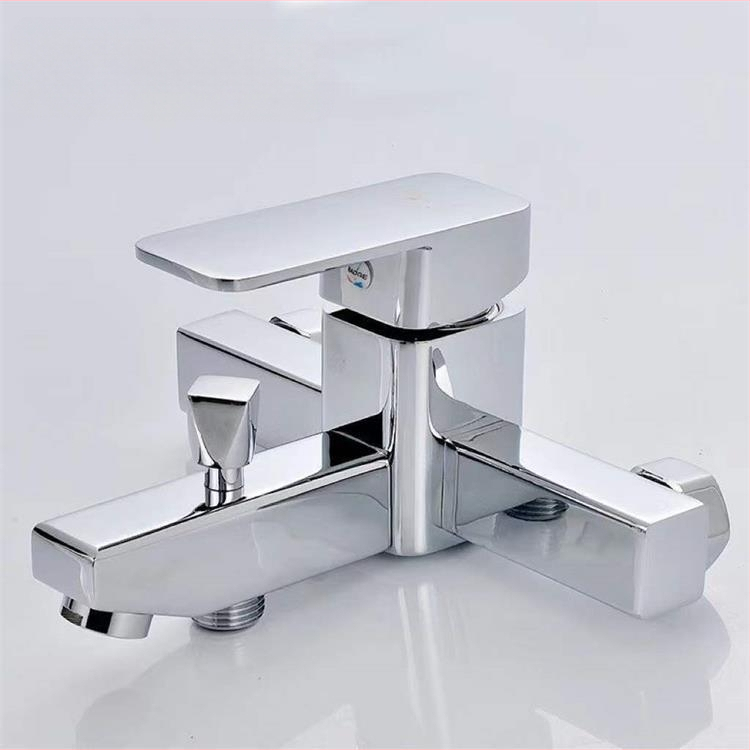 Viso vario dušo maišytuvo su mišriu ventiliu, karšta/šalta, modelis AT049, 15 mm įvadai