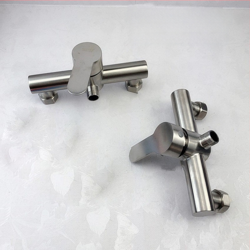 Paslėptas dušo maišytuvas iš nerūdijančio plieno, įmontuotas į sieną, keraminės vožtuvo šerdies