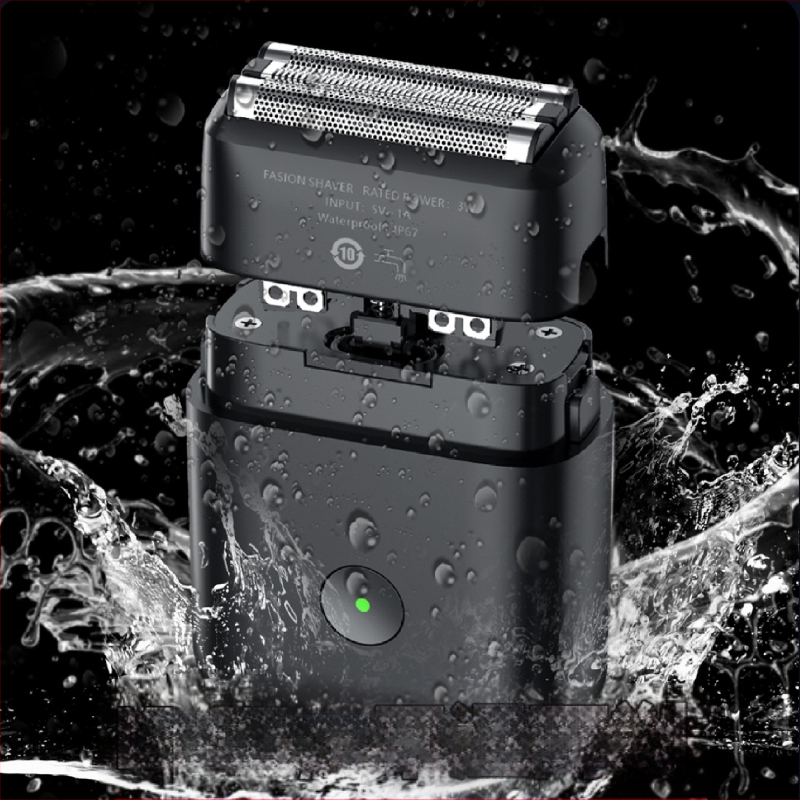 IP67 atsparus vandeniui elektrinis skustuvas, viso kūno plovimui, 3 peilių galvutės, įmontuota 800–1000 mAh baterija, įkraunamas, be šepetėlių variklis, žemas triukšmas
