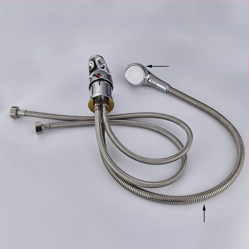 Sampont mosó csap meleg/hideg keverő szeleppel és nyomás alatti zuhanyfejjel | anyag: cinkötvözet | FCC tanúsítvány | kimenet: 6 | funkciók: keverés, késleltetés, húzás