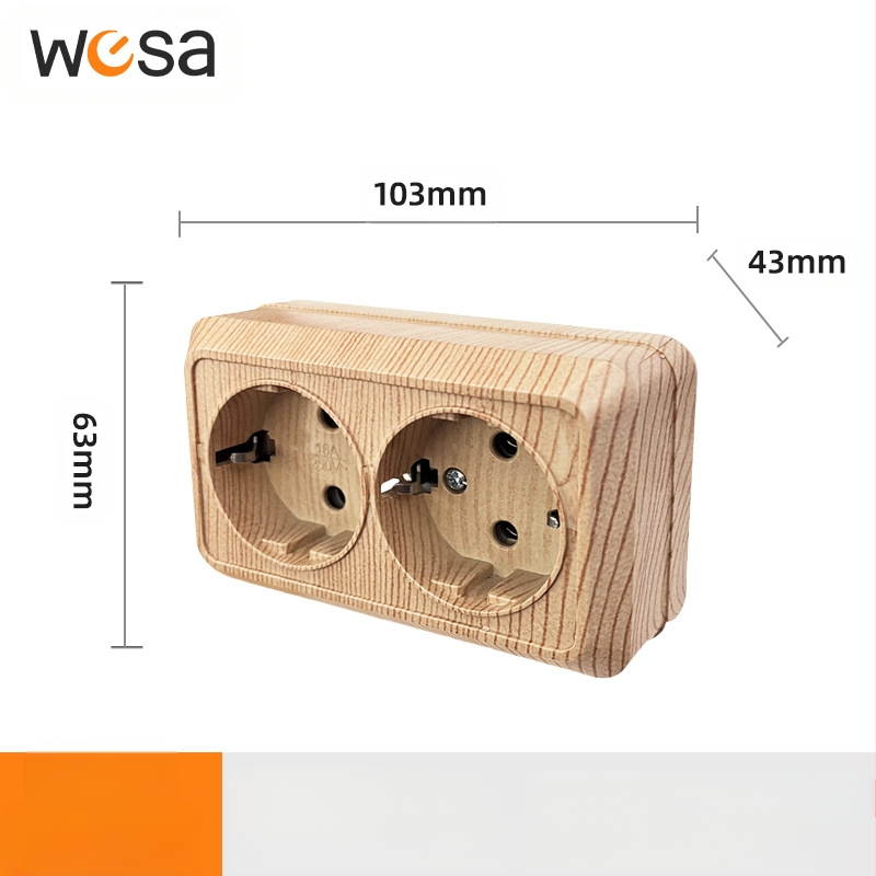 Стенен контакт с ключ, Европейски стандарт, 10A, 100–250V, месингов корпус, CE