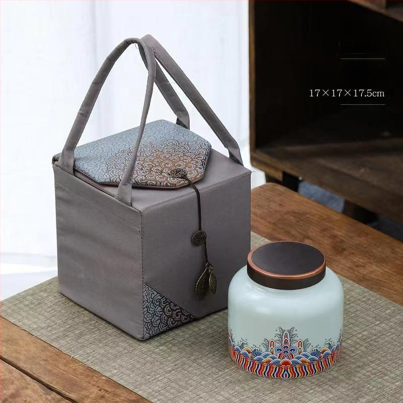 Keraaminiai arbatos skardinės dovaninėje dėžutėje, atsparios drėgmei, uždarytos, su įmonės logotipu spausdinta, 12 vnt