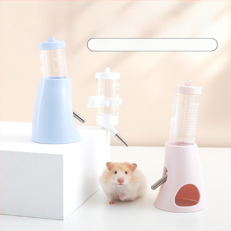 Plastmasas hamstera ūdens pudelīte ar bumbiņas dozatoru un pakarināmu turētāju, 100 g