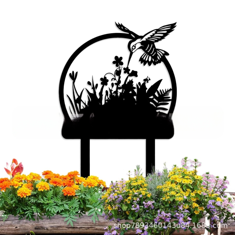 Железен градински орнамент със пасторален силует за монтиране в земята | Външен декор, геометрична метална фигура