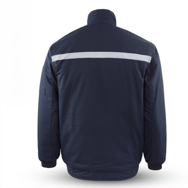 Ziemas darba uzvalks ar vairākām kabatām, fleece odere, atstarojošas joslas, aizsardzība pret aukstumu darbā rūpnīcā