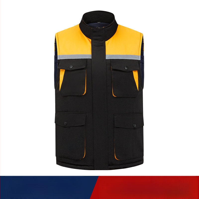 Žieminė storesnė medvilninė liemenė darbui, su stovinčiu apykakliliu, užtrauktuku, keliomis kišenėmis, tiesia apdaila