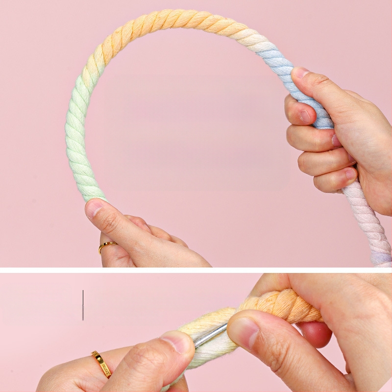 Папагалска играчка с въже за катерене, пръстенна люлка, дъвчаща стълба и стойка за птици; материали: полиестерно‑памучно влакно, PP пластмаса, галванизирани метални фитинги, ядро от нисковъглеродна стомана