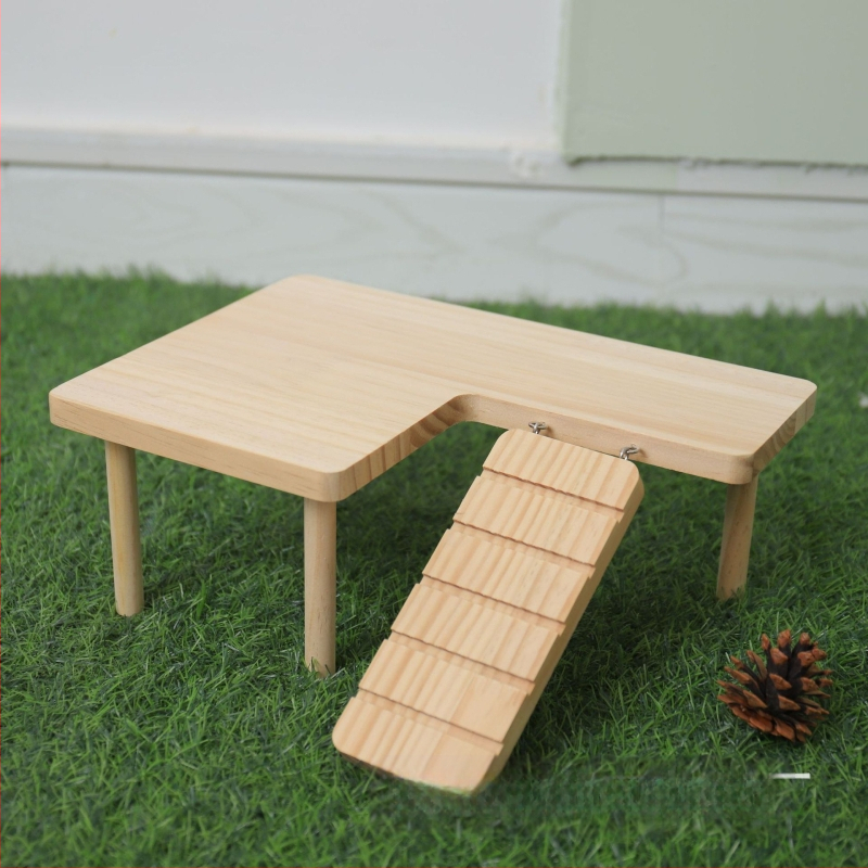 Koka divstāvu kāpšanas platforma hamsteriem un citiem maziem mājdzīvniekiem • Materiāls: koks • Zīmols: Huifa • Kategorija: Mājdzīvnieku piederumi