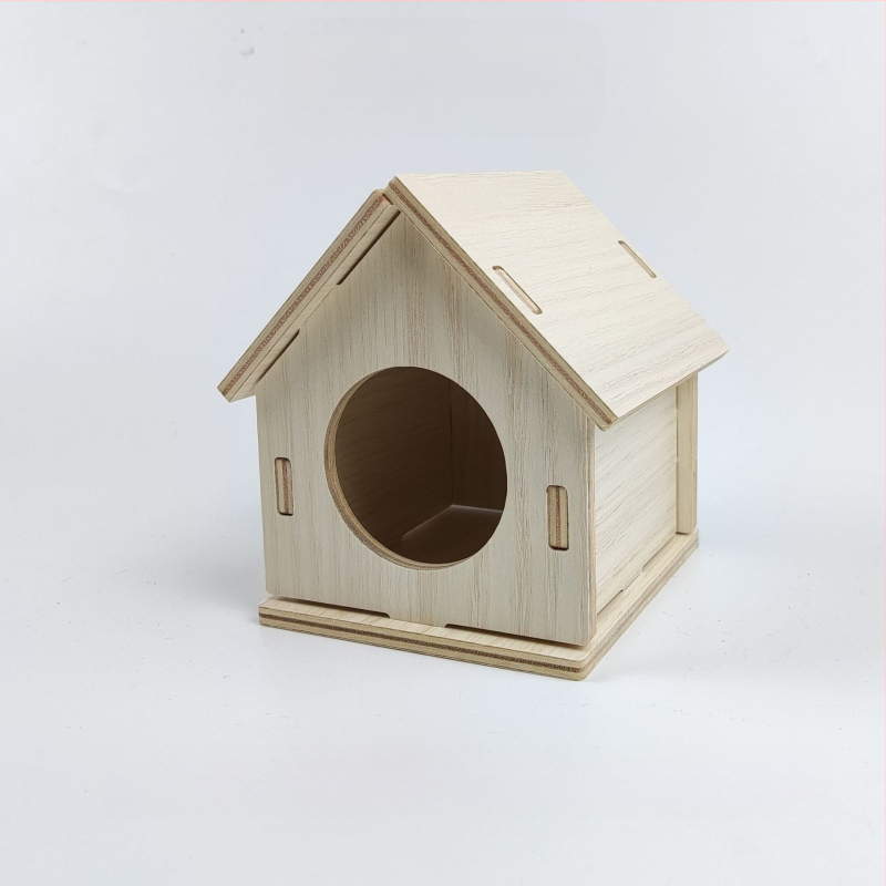 Дървена къщичка за хамстери — укритие за всички сезони