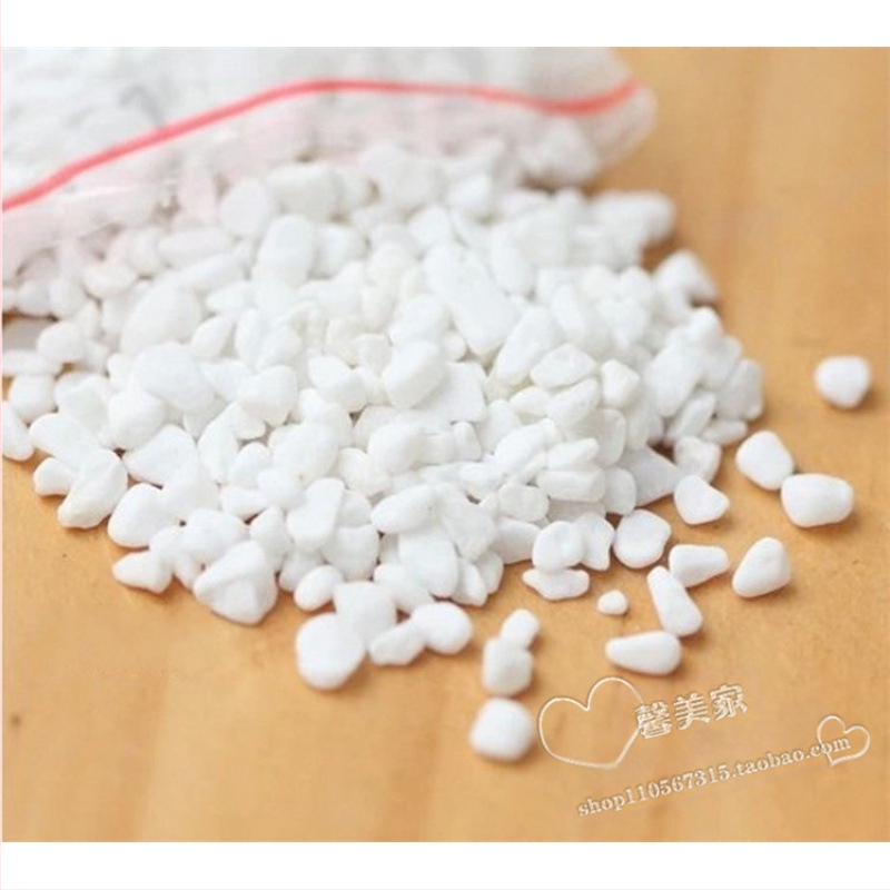 Pietre de decor pentru peisaj de acvariu: amestec din mărgele de sticlă, cristale, nisip de râu și pietriș (cutie 10 kg, 0,5 kg/buc., Brand Strong Merchants)